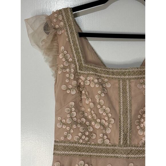 BCBG Cap Sleeve Short Evening Dress Bare Pink Size 8 NWOT Embroidered Details - Picture 5 of 15